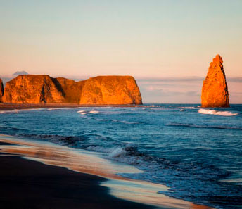 A hike on Kunashir Island with an ascent to Tyatya Volcano