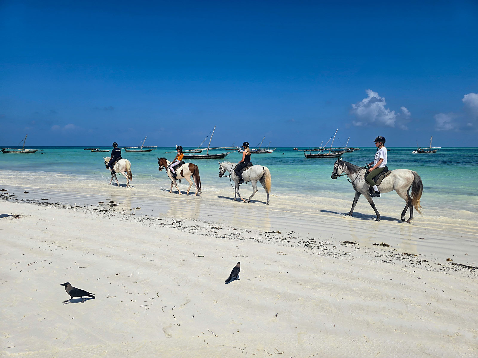 Nungwi beach Танзания